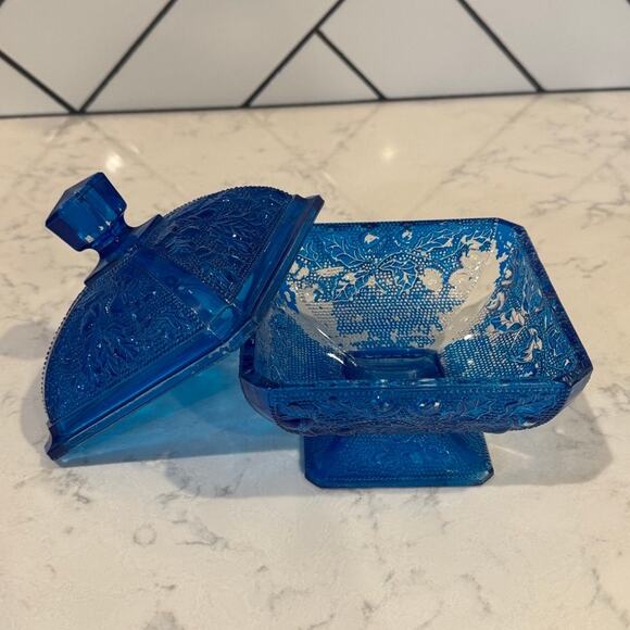 Vintage Jeanette Pressed Glass Footed Candy Dish Acorn Oak Leaf trinket dish - Picture 9 of 12